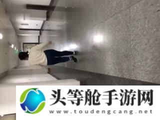 厕拍大神T：揭秘卫生间摄影背后的故事与挑战